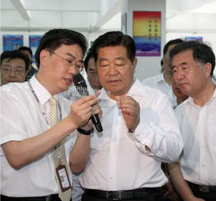 原中央政治局常委，全国政协主席贾庆林视察